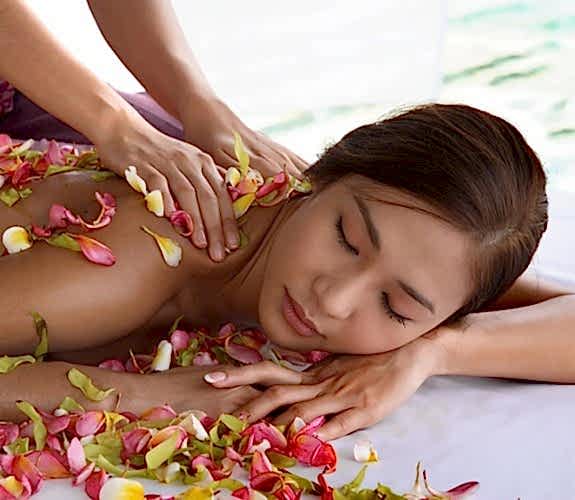 Back Massage by Refresh SPA & Turkish Bath in Alanya Antalya